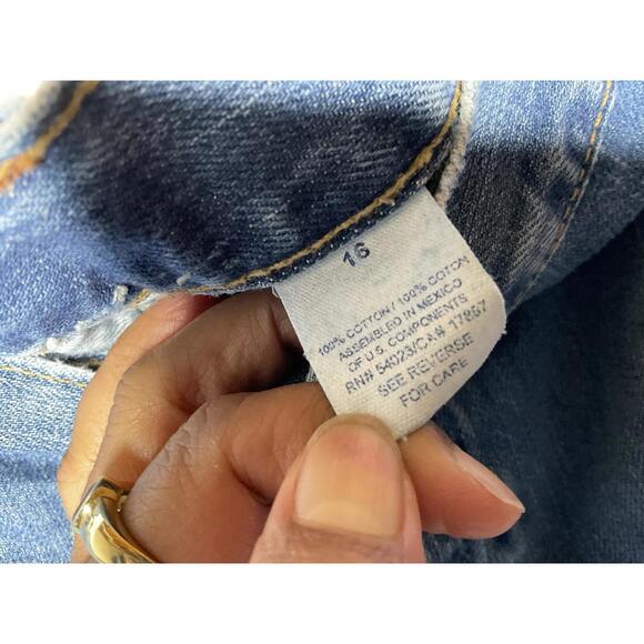 < Y2K Old Navy Cut Off Denim Mini Skirt > - Picture 2 of 3
